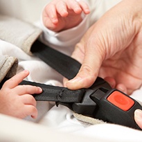 Higienize a cadeira de carro do bebê