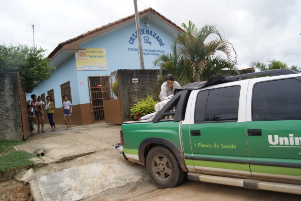 Unimed entrega donativos