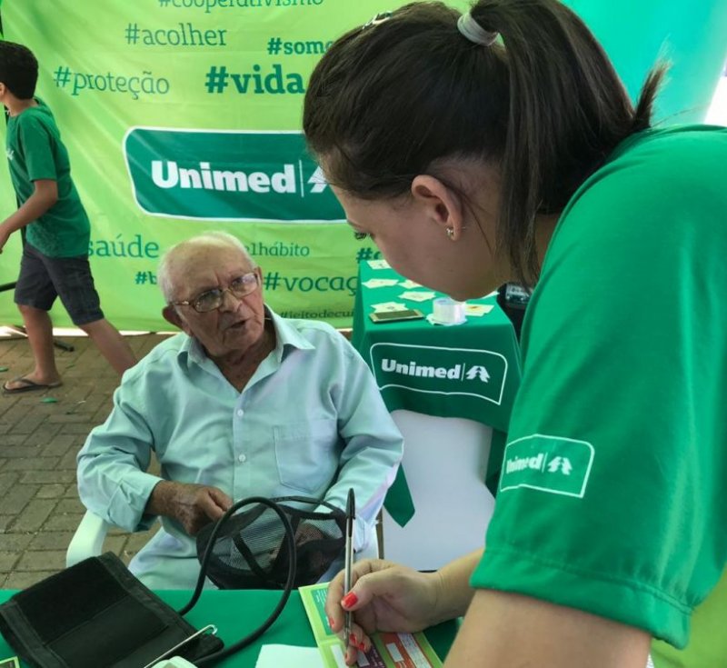 “Unimed 4 cantos” oferece atendimento de prevenção a comunidade