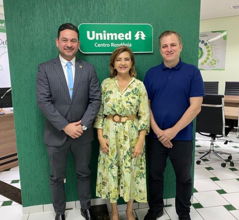 Visita institucional da CREMERO